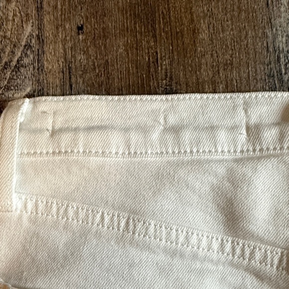 Denim Forum | Yoko High Rise Slim 28L Jeans - Picture 11 of 12